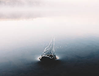 dry eyes droplet  250x376.jpg